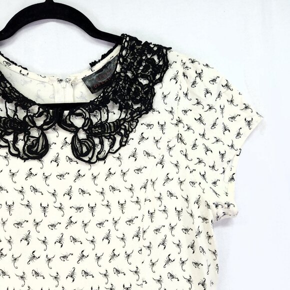 Penny Dreadful Scorpion Dress Lace Collar Size Large Mini - Picture 16 of 16